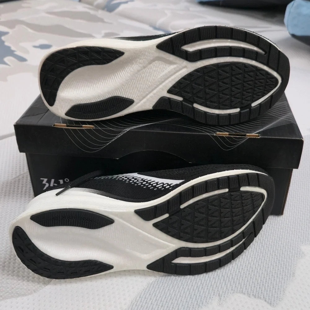 361 Degrees Centauri Womens Running Shoes Black White Y2341-0900 Size 10.5 New